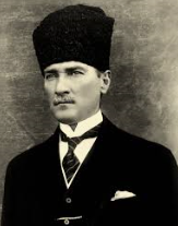 Ataturk - jinsiy jihatdan Turklarning otasimi?